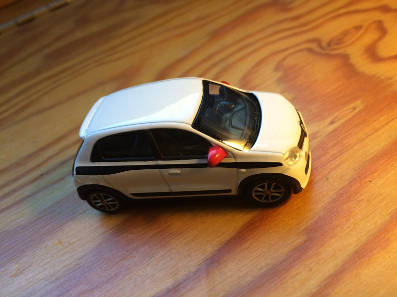 Illustration for article titled French Friday: Norev Renault Twingo